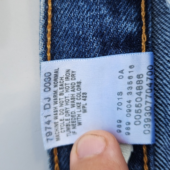 Old Levi denim jeans - Picture 7 of 7